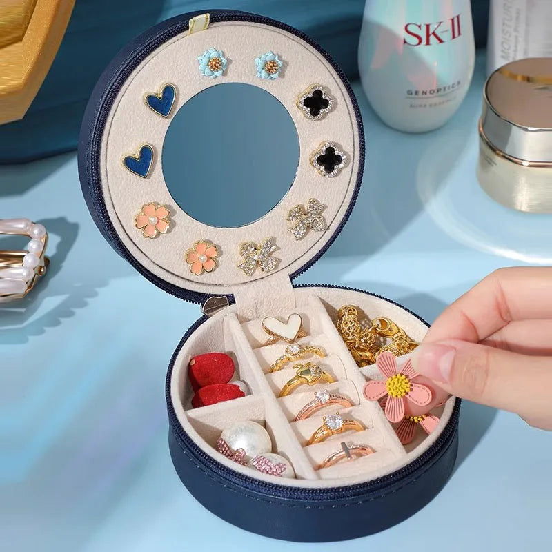 Velvet Jewelry Box open
