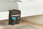Bed pocket organiser in use